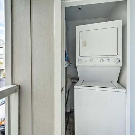 Bright Carolina Beach Condo - Walk To Shore! المظهر الخارجي الصورة