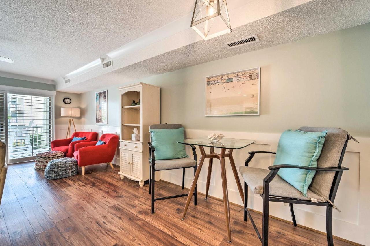 Bright Carolina Beach Condo - Walk To Shore! المظهر الخارجي الصورة